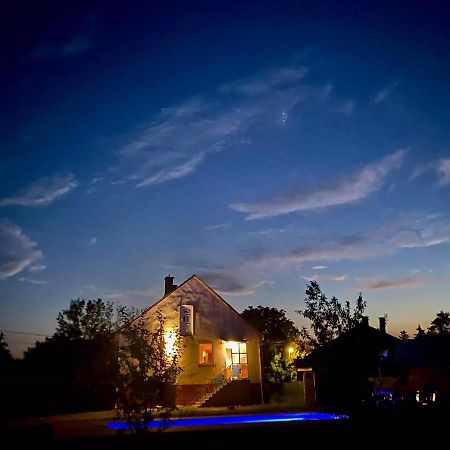 River House - Luxury House On The Border Of The Tisza River Arokto Dış mekan fotoğraf